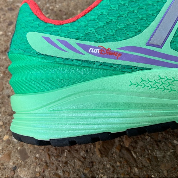 NEW Ariel runDisney New Balance women’s running shoes - Picture 15 of 15
